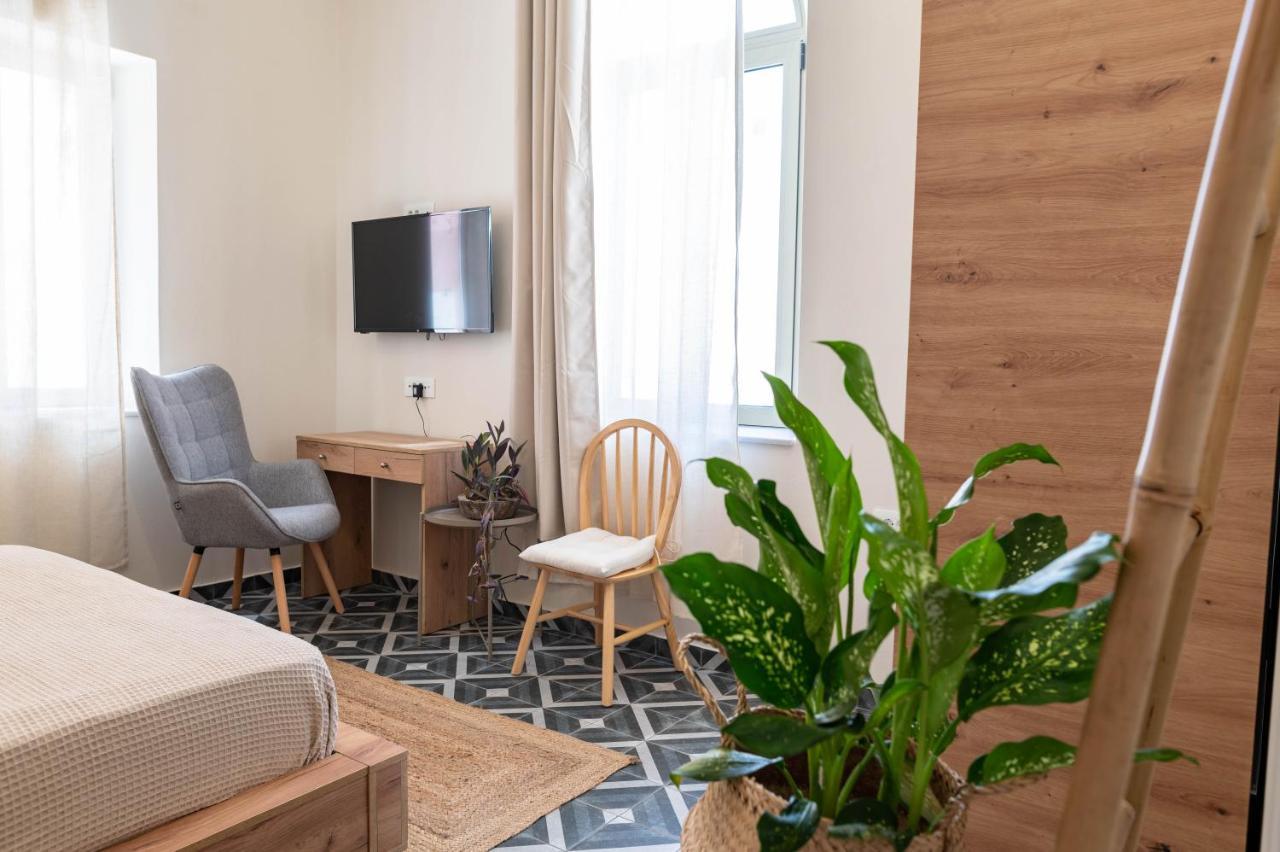 Kosnian City Suites B Экстерьер фото