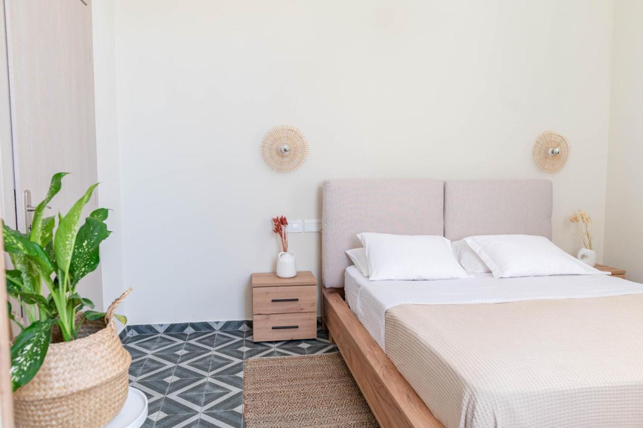 Kosnian City Suites B Экстерьер фото